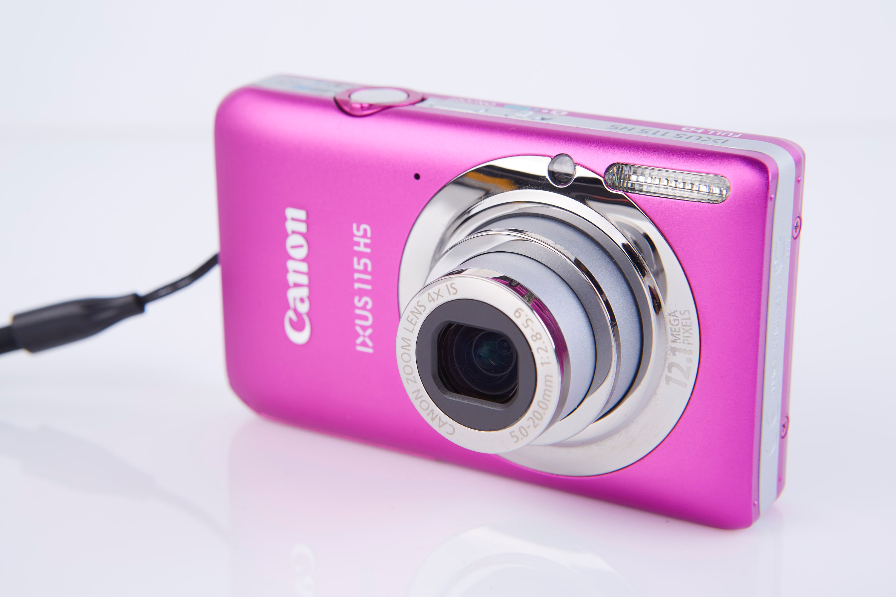 Canon IXUS 115 HS Review