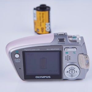 Olympus Mju mini DIGITAL S 5MP 2X Zoom Compact Digital Camera. Vintage Digital Camera. Working Digital Camera. Tested. Boxed. Rare Color. image 6