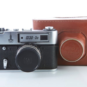 Film Camera FED 5B. Rangefinder. Lens 2.8/53. Not working.