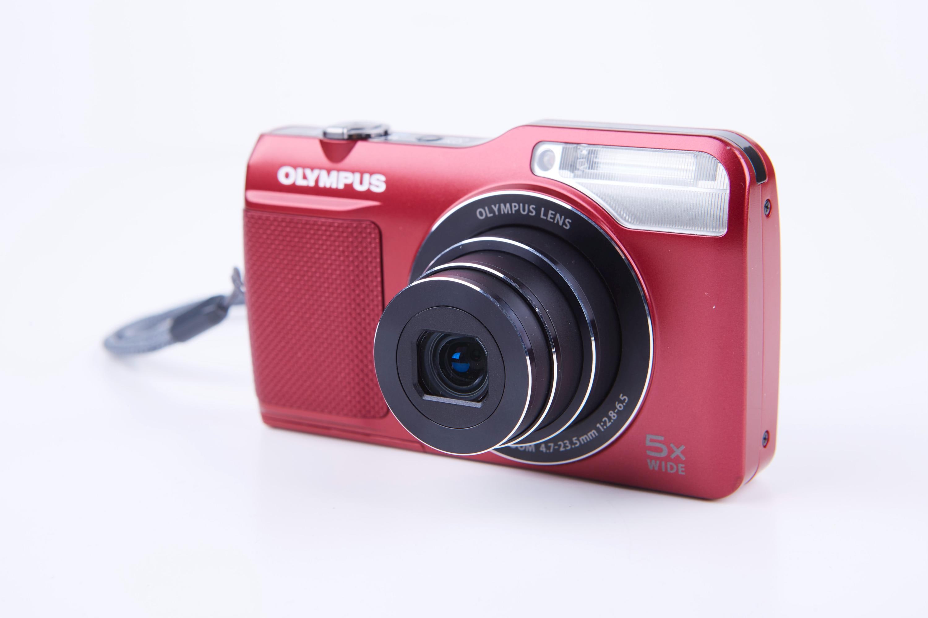 OLYMPUS Digital Camera VG-110 SLV 12.0MP wide angle 27mm 4x