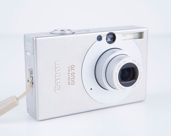 Canon IXY DIGITAL 910 IS 8MP 3.8x Zoom Compact Digital Camera 