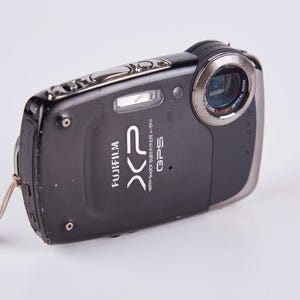 Fujifilm FinePix XP30 Waterproof & Shockproof Digital Camera – Tested and Working – Vintage Compact Point-and-Shoot