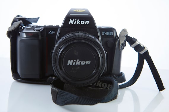 Nikon FE Noir - Appareil Photo Reflex Argentique 35mm - Avec Objectif Ai - Japon