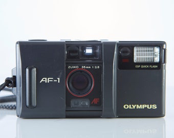 Câmera Olympus AF-1 de filme 35 mm – Câmera compacta resistente às intempéries com lente f/2.8 (Testada)