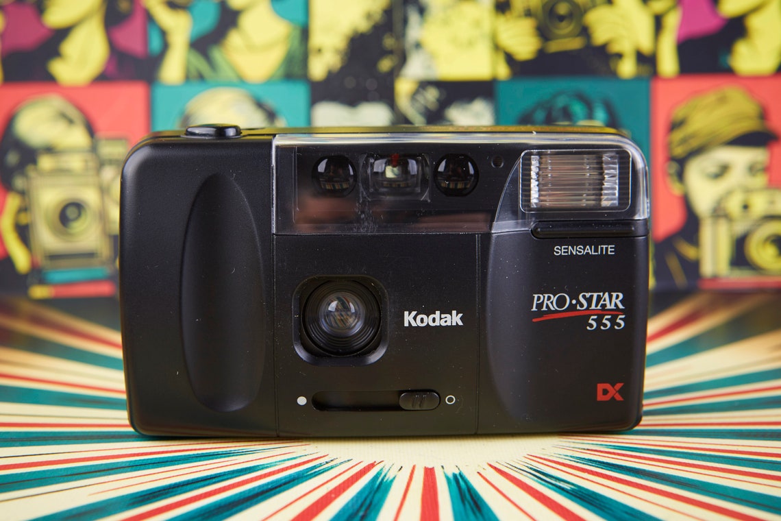 Kodak Pro-Star 555: 35mm Point and Shoot Film Camera with Box, foto 1 di 5