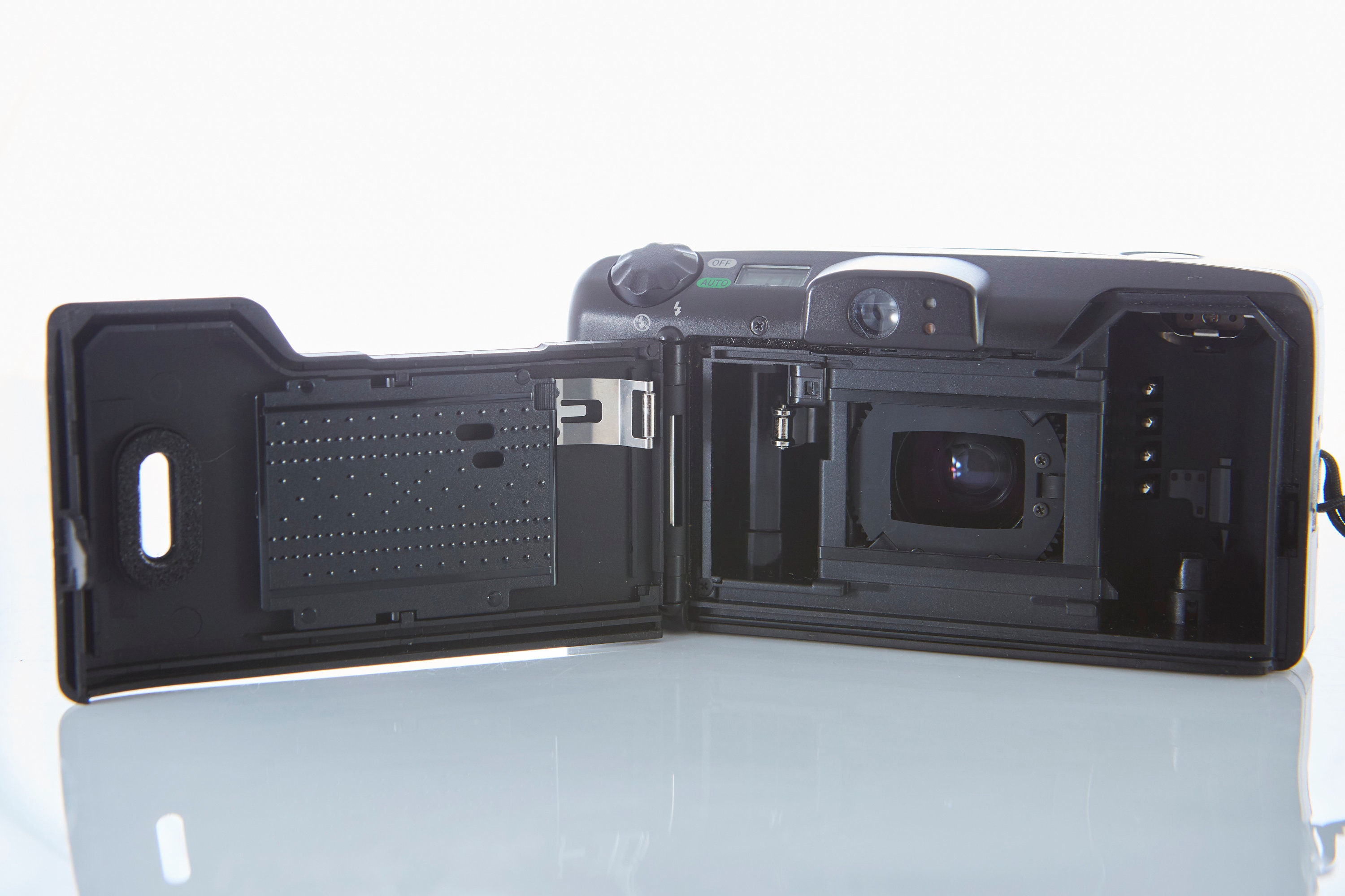 Film Camera Canon Prima Super 105. Canon Film Camera.point
