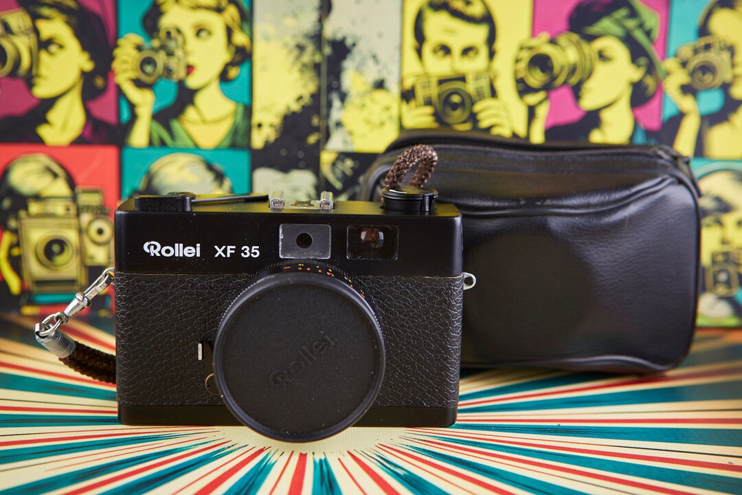 Vintage Camera Rollei XF35. Film Camera Rollei. Lens F/2,3 40 Mm Sonnar