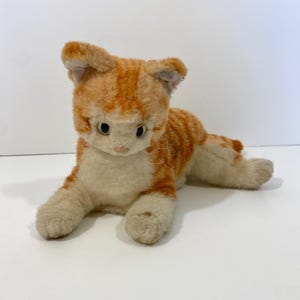 海外ヴィンテージ 猫 ぬいぐるみ アンティークVintage Cat Plush Vintage 1991 Takara Talking Orange Tabby Stuffed Cat - Etsy