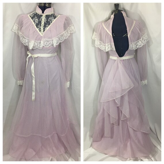 Women’s Vintage Prairie Dress Small - Vintage Maxi