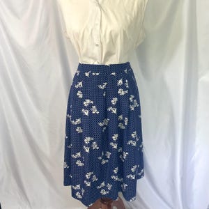 Vintage jaren 90 Worthington blauwe midi-rok met bloemen, maat 14 XL - vintage XL-rok - vintage midirok - vintage polkadotrok