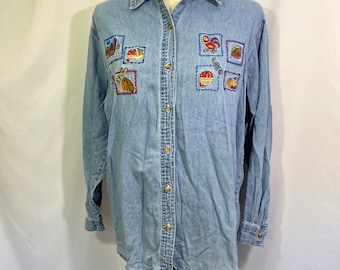 Women’s Vintage Y2K Chambray Button Down Shirt Small - Small Chambray Shirt - Vintage Button Down Shirt - Farm Shirt - Embroidered Shirt