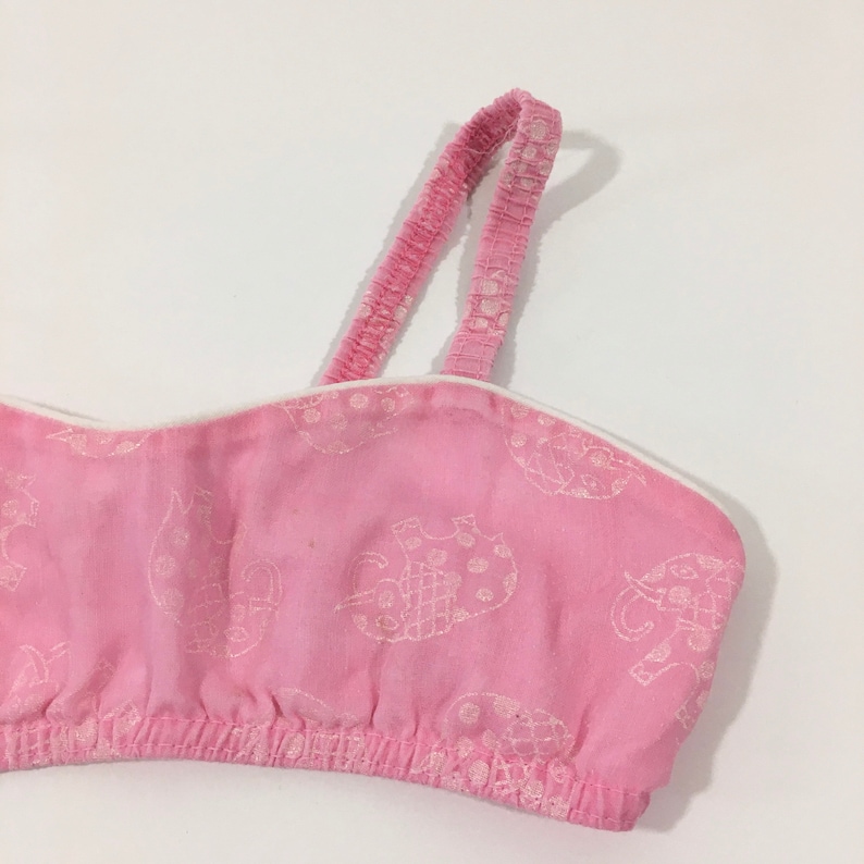 60\u2019s Medium Shirt Little Girl\u2019s Vintage 60\u2019s Crop Top S M 60\u2019s Small 60\u2019s Bikini Top Vintage Elephant Shirt Girl\u2019s Vintage Top