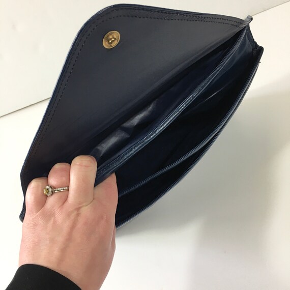 Vintage 80’s Navy Blue Clutch Purse - Vintage Clu… - image 5