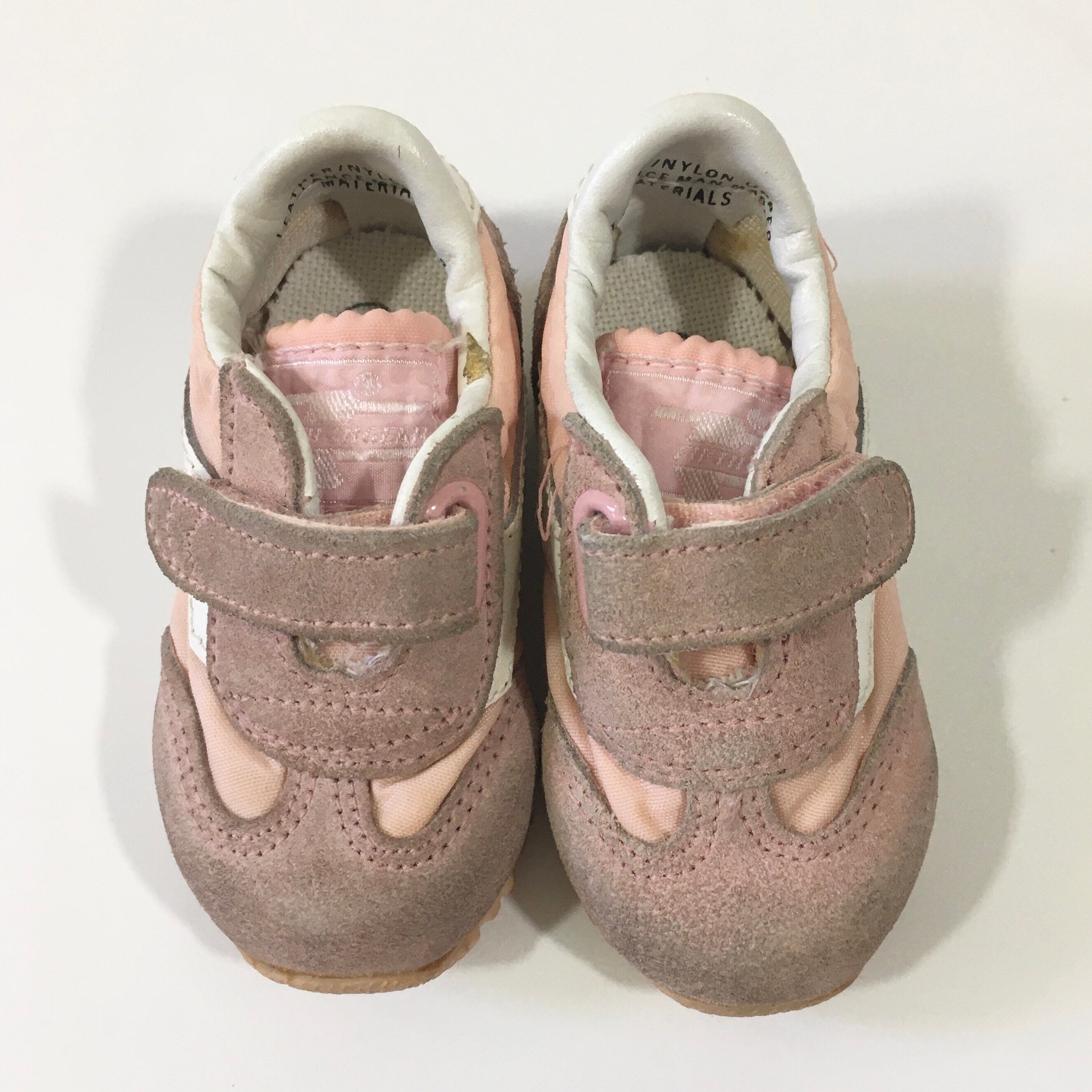 Vintage Baby schoenen Roze Sneakers 80's Baby Schoenen Baby Girl's Vintage 80's Fifth Gear Sneakers Maat 1 Schoenen Meisjesschoenen Sneakers & Sportschoenen 