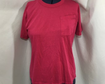 Vintage 90s Pink Pocket Tee - Women's Large