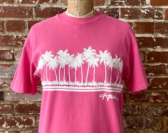 Vintage 80s Pink Palm Trees Hawaii  Souvenir T-Shirt - Single Stitch Made in USA - Men's Small 18.5" x 27"