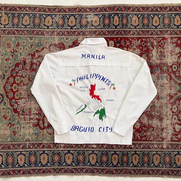 Vintage 1970s Philippines Manila Embroidered Souvenir Jacket - White Cotton Dagger Collar Zip Up Jacket - Men's Large