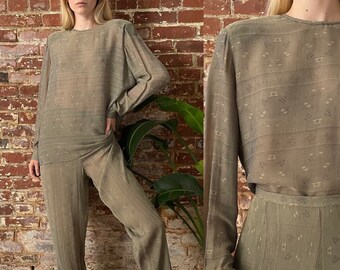 vintage années 1980 Giorgio Armani Texturé Beige Gris Top & Pantalon Set - 80s Armani Two Piece Pants Set - Fabriqué en Italie - Large 33 Waist 48EU