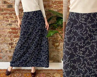 Vintage 1990s Navy Blue Daisy Floral Maxi Skirt - 90s Mirco Floral Maxi Skirt - Made in Canada - Small Med 28 Waist