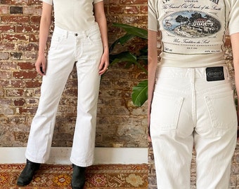 Vintage 90s Low Rise White Flare Jeans - Made in Canada - Small 28" Low Rise Waist