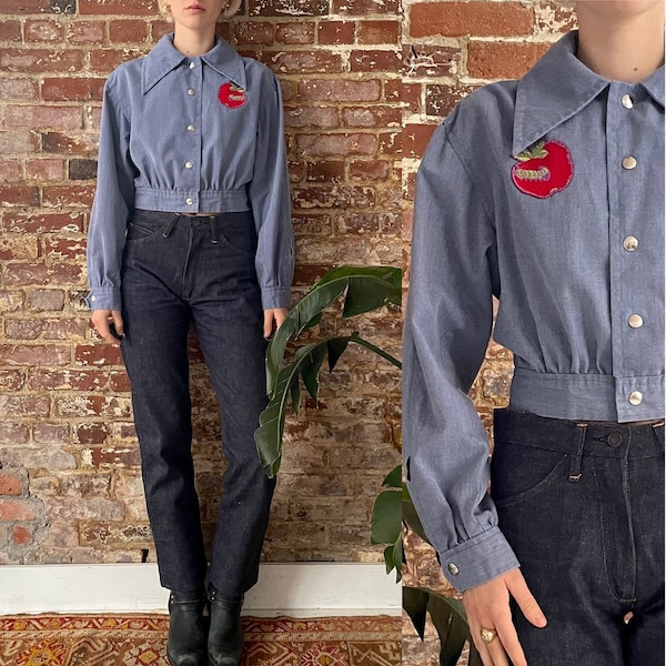 Vintage 1970s Embroidered Chambray Cropped Jacket - Hand Tailored - Apple Appliqué Patch - Oversized Collar - 28 Waist - Women's Small