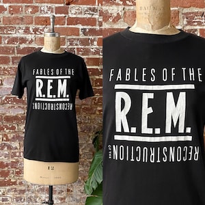 Vintage 1985 R.E.M. Fables Of The Reconstruction T-Shirt - 80s R.E.M. Tee - Single Stitch 50/50 Made in USA - Men&#39;s Small 18.5&quot; x 27.5&quot;