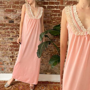 Vintage 1970s Pink Lace Frill Collar Maxi Slip Dress - 70s Blush Pink Ruffled Lace V-Neck Nylon Maxi Slip Dress - Medium