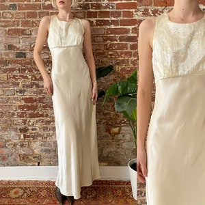 Vintage 1990s Bias Cut Cream Satin Maxi Dress -  Y2K Sequin Bodice Adjustable Tie Back Formal Dress - Made in USA - Size 11/12 - Medium