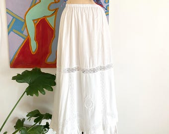 Vintage Hand Tailored Antique Cotton Lace Petticoat Skirt - 24"- 29" Waist