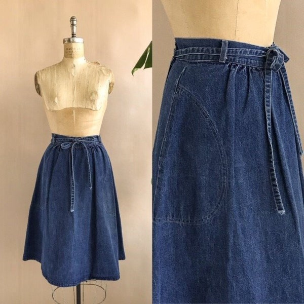 Vintage 1970s Denim Wrap Skirt - 70s Jean Skirt - Mid Length - Medium Wash - Size Small/Med 27W Adjustable