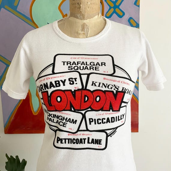 Vintage 70s London Souvenir Ringer Baby Tee, Carnaby Street, Trafalgar Square, Kings Road, - Single Stitch - Small