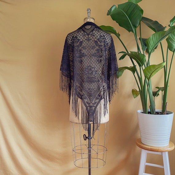 Vintage Black Lace Fringe Shawl - Noir Floral Lace