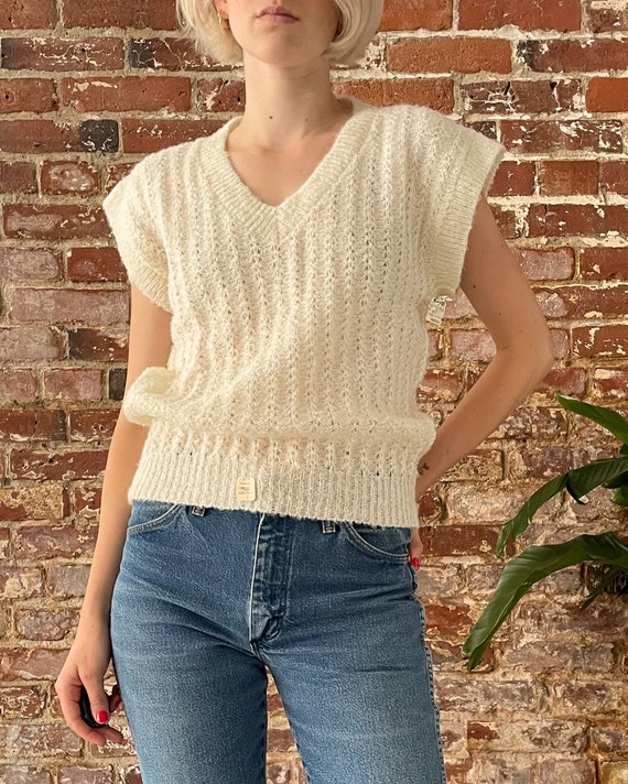 Vintage 70s White Fuzzy V-Neck Sweater Vest - Deadstock w Original Tags - Medium Large