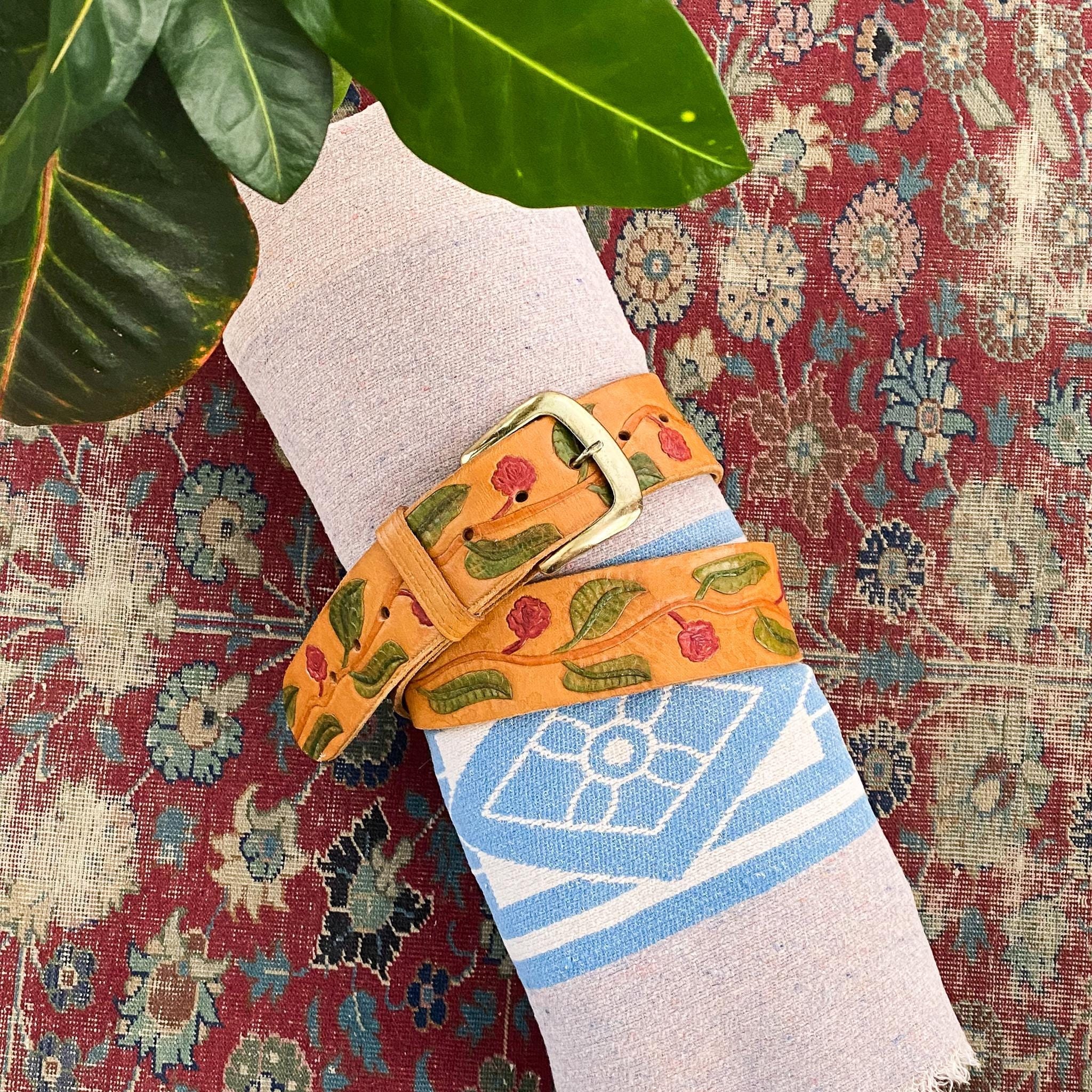 Vintage 1970s Hand Tooled Rose Leather Belt - 70s Tan  display picture 2