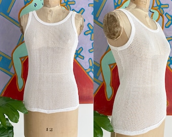 Vintage 1950s/1960s White Mesh Cotton String Vest - Single Stitch XS/S 15.5 - 17.5" x 24.5"