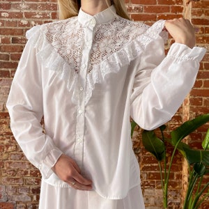 Vintage 1970s White Ruffle Lace Yolk High Neck Western Blouse - 70s White Cotton Victorian Inspired Romantic Blouse  - Size Medium