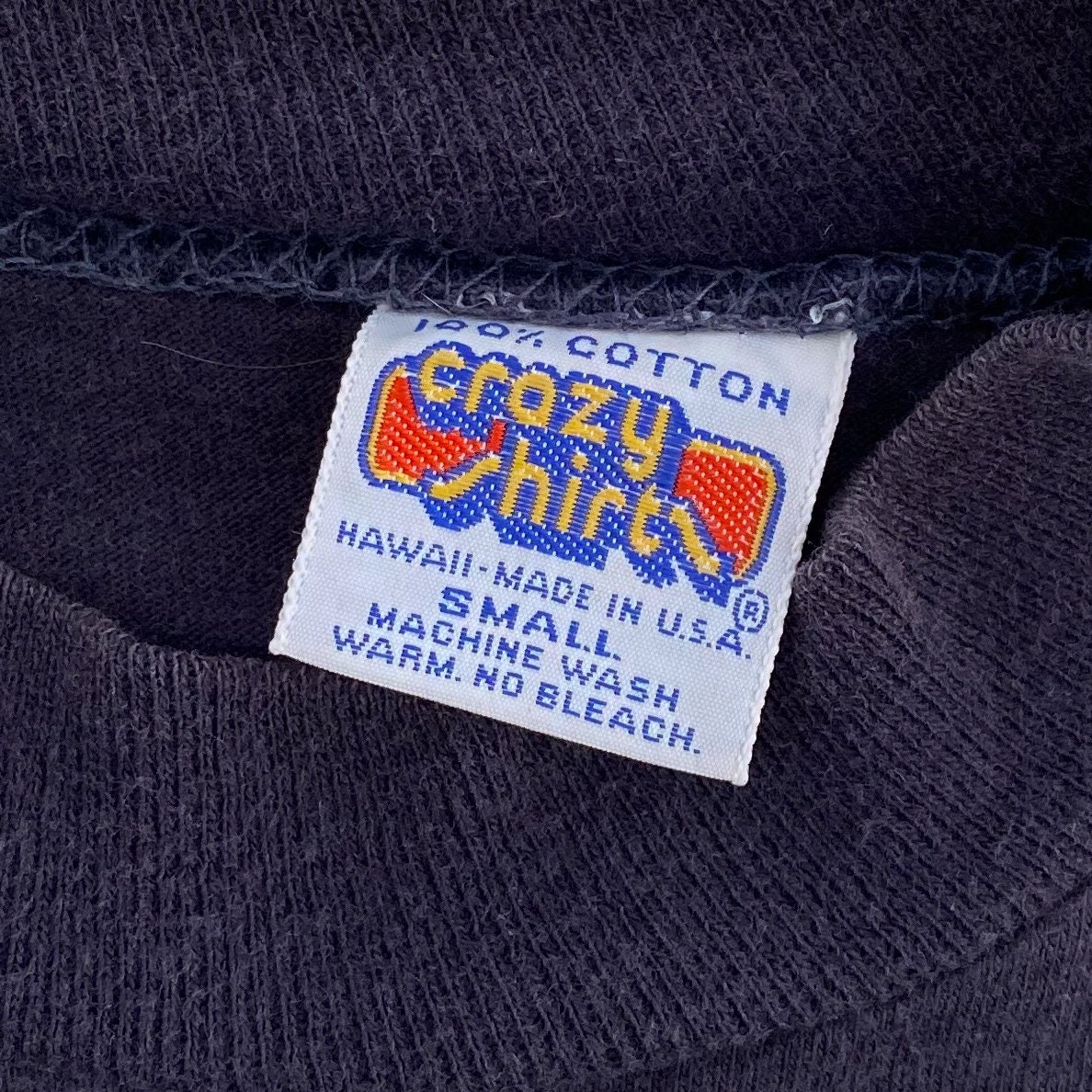T-shirt Vintage Crazy Shirts Années 70 - Motif Sunny Mountain Hawaïen, Couleur Orange, Taille M - Occasion Très Bon état