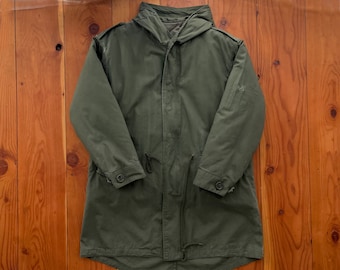 Vintage 1980er Jahre Militär Fischschwanz Anorak Jacke - 80er Jahre extrem kaltes Wetter gefüttert Militärparka - gesteppte Zwischenjacke - Herren kleine Damen M