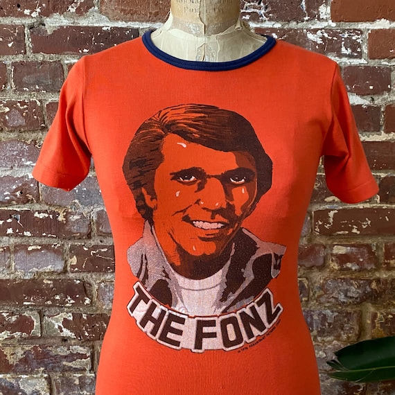 Vintage 1976 The Fonz Happy Days T-Shirt - 70s Th… - image 2