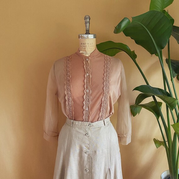 Vintage 1940s 1950s Sheer Nylon Crochet Lace Pleat