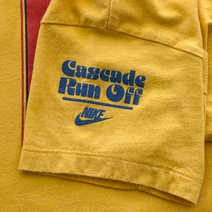 Vintage 2003 Nike Cascade Run off T-shirt - 80s Reprint Nike 