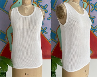Vintage 1950s/1960s White Cotton Mesh String Vest - Made in Norway - Mens Small/Medium 18 - 21" x 25"