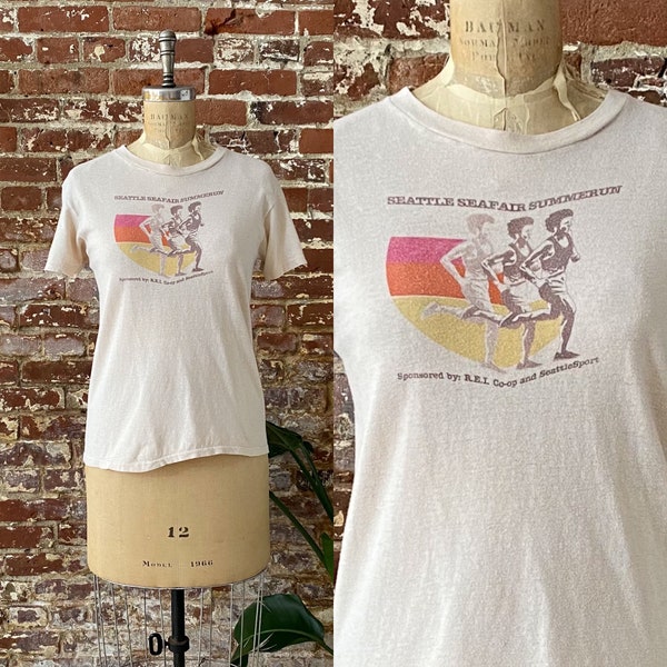 Vintage 1970s Seattle Seafair Summerun Marathon T-Shirt - 70s R.E.I. Co-Op Seattle Marathon Beige Tee - Single Stitch Made in USA - Men's S