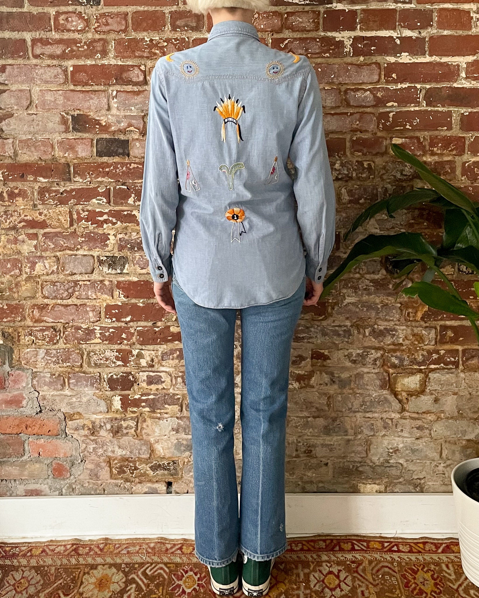 Vintage 1970s Montgomery Ward Embroidered Chambray Denim Vintage 1970s Montgomery Ward Embroidered Chambray Denim