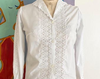 Vintage 60s "Mode O Day” Eyelet Lace Victorian Inspired Blouse - XS/S