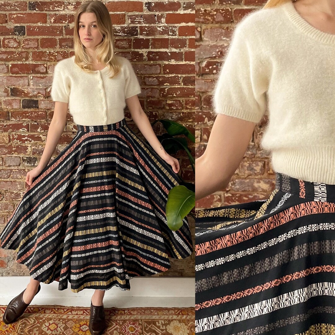 Vintage 1950s Black Geometric Stripe Circle Skirt - 50s Vintage 1950s Black Geometric Stripe Circle Skirt - 50s