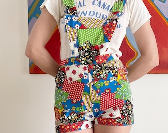 Vintage 60s Patchwork Cat Print Playsuit - Made in Canada - Size Small Narrow Hip