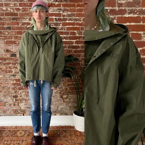 Vintage 1960s US Navy Green Coated 