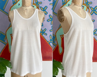 Vintage 60s/70s White Mesh String Vest - Underwear - Single Stitch Medium Mens 19.25 - 21" x 26"