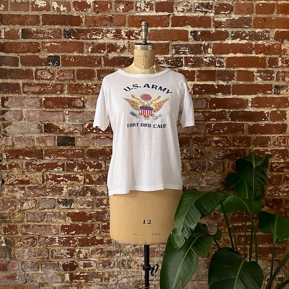 Vintage Rare 1950s U.S. Army Fort Ord Calif Military Camp T-shirt